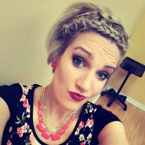 Meet your Posher, Nicole