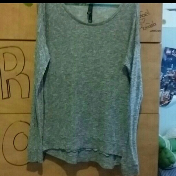 Grey Longsleeve shirt - Picture 1 of 1