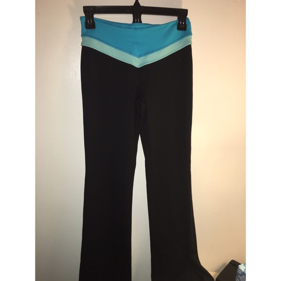 VSX Flared Black Yogas