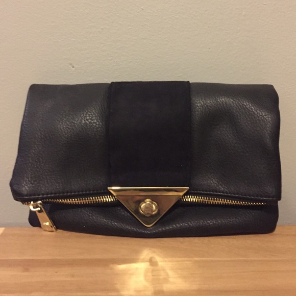 Steve Madden Black Leather Zippered Clutch