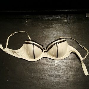 Bra