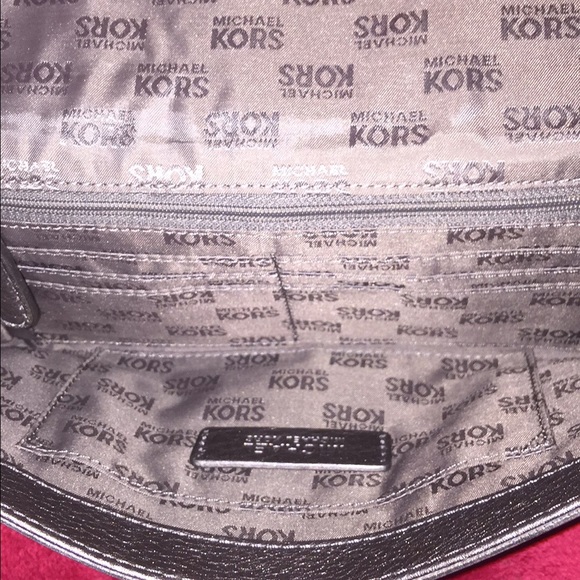 Michael Kors silver clutch/wallet. Gorgeous!!! - Picture 3 of 4