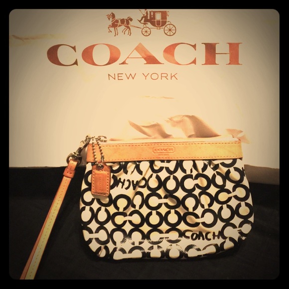 Authentic Coach Wristlet