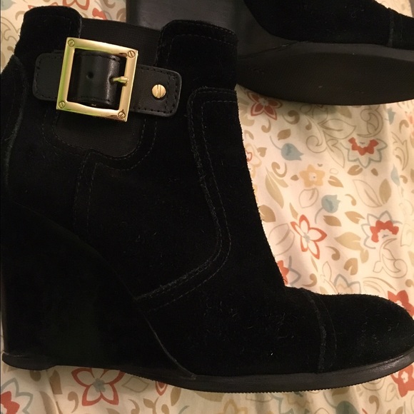 MORE PICS of Tory burch booties - Picture 1 of 4