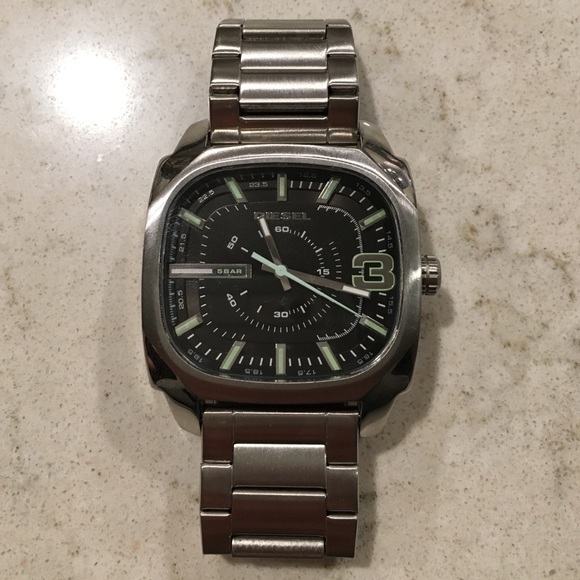 Edgy Silver Diesel Watch - Picture 1 of 4