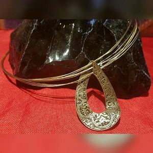 CHICO'S SILVERTONE NECKLACE