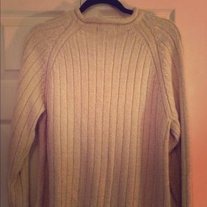 COMFY HEAVY KNIT SWEATER