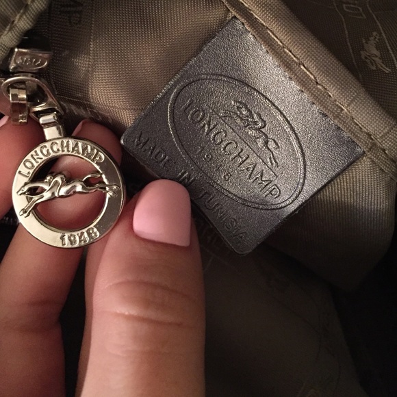 Nylon Longchamp Bag!!! - Picture 4 of 4