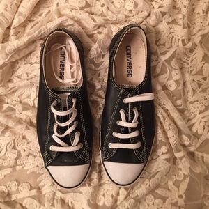 Converse dainty low tops size 7.5 leather