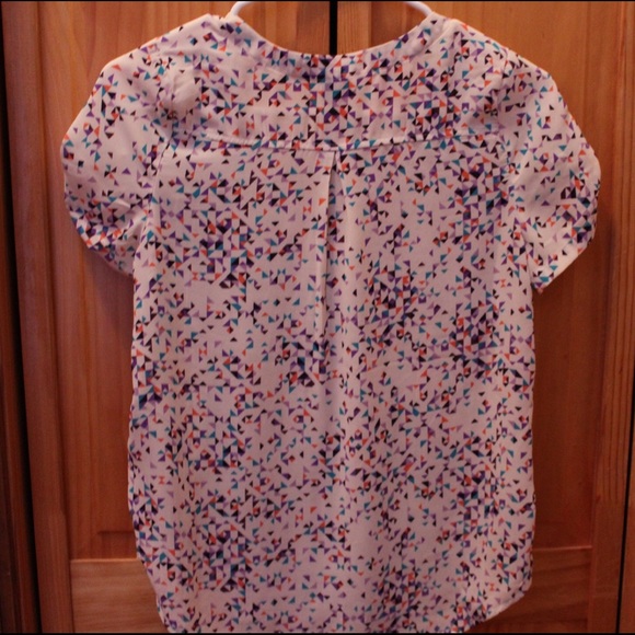White Blouse with Colorful Pattern - Picture 2 of 2