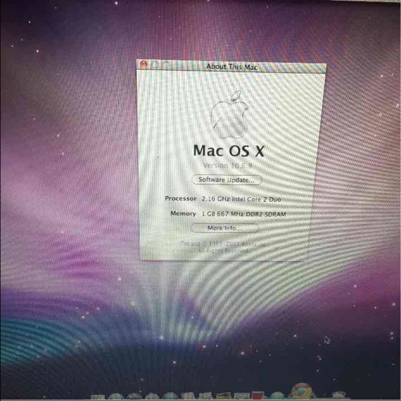 MacBook late 2008 - Picture 3 of 4