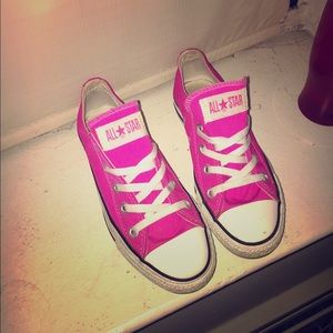 Hot pink converse