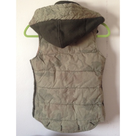 ️Da-Nang Surplus Indo Chine Vest XS $286 - Picture 2 of 3