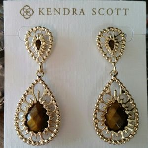 Kendra Scott Earrings NWT Gold w Brown Gemstone