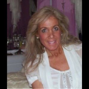 Meet your Posher, Connie