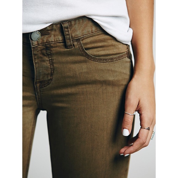 NWOT Free People Crop Skinny Jeans in Brown