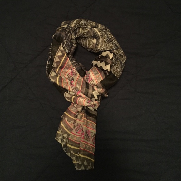 Sheer Tribal Print Scarf