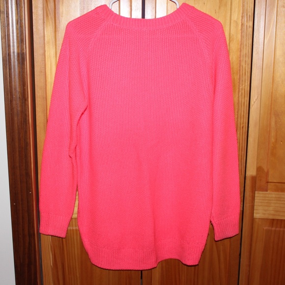 Pink Sweater - Picture 2 of 3