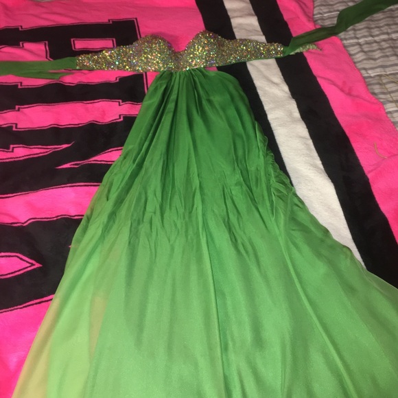 Prom dress