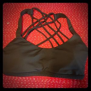 Lululemon Free To Be Bra Size 4. Black