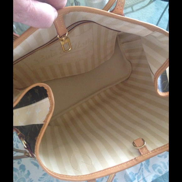 😎Louis Vuitton Rayures NF😎✋🏻Sold - Picture 3 of 4