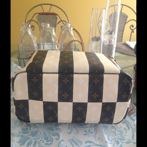 😎Louis Vuitton Rayures NF😎✋🏻Sold - Picture 4 of 4