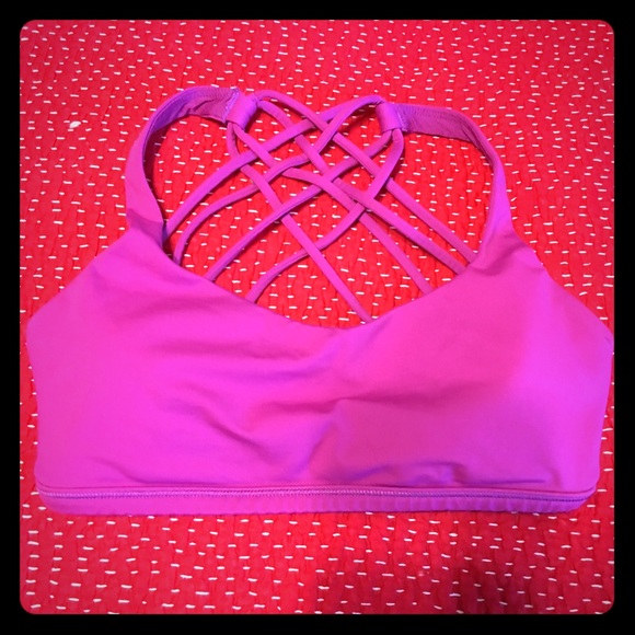 Lululemon Free to Be Bra. Fuchsia color. Size 4