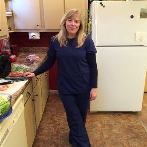 Meet your Posher, Angela