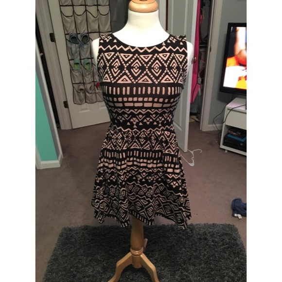 Black & Creme Aztec Dress