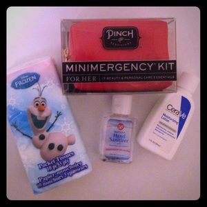 MiniMergency Kit for Her Plus