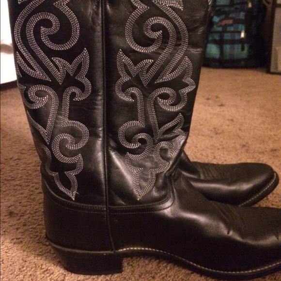 Men's Cowboy Boots!