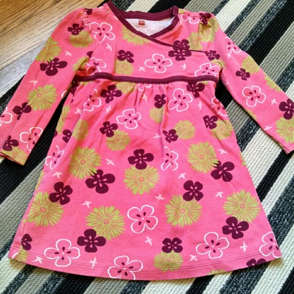 Tea girls 4 dress