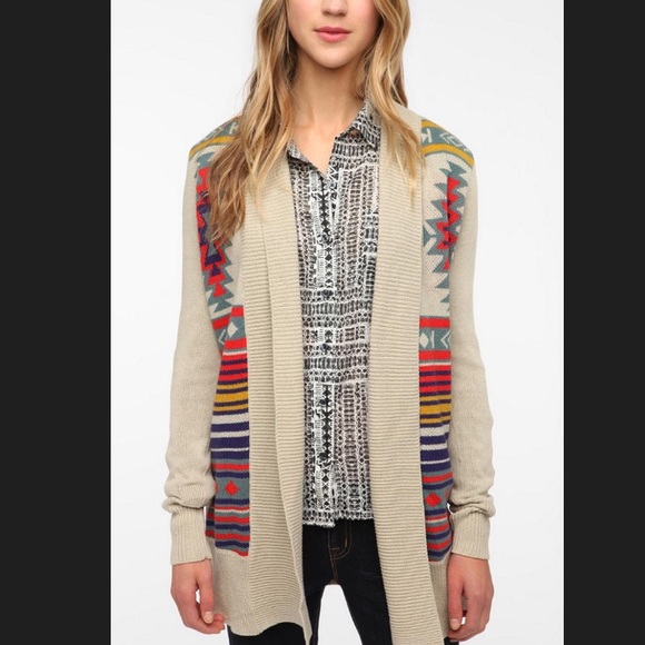 UO tribal sweater. Size M.