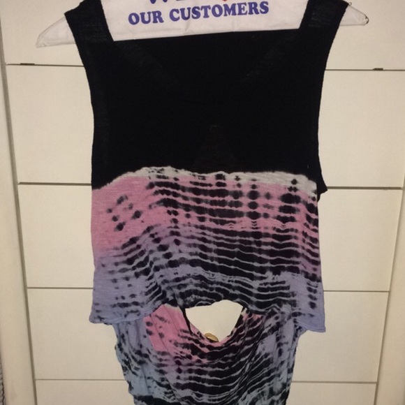 Tie dye tank top 🌈
