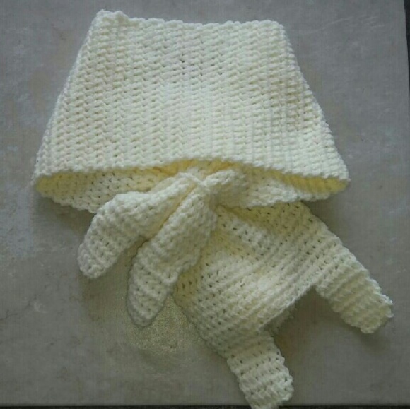 Crochet Bunny Rabbit Scarf - Picture 2 of 4
