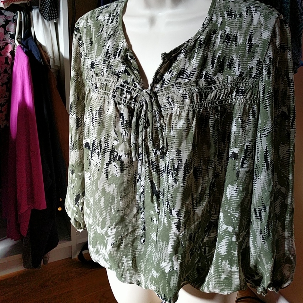 Max studio Medium blouse olive green/black