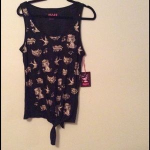 Juniors Top - Size XL