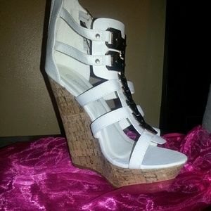 White summer wedge BRAND NEW NEVER WORN