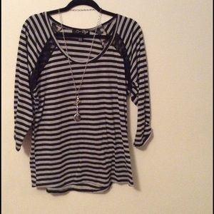 Woman Top - Size XL