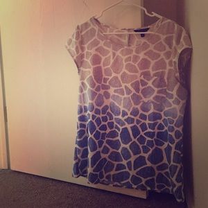 Banana Republic - Giraffe Shirt