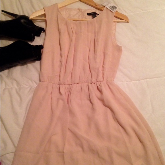 Brand New Item. Never Worn - Picture 3 of 3
