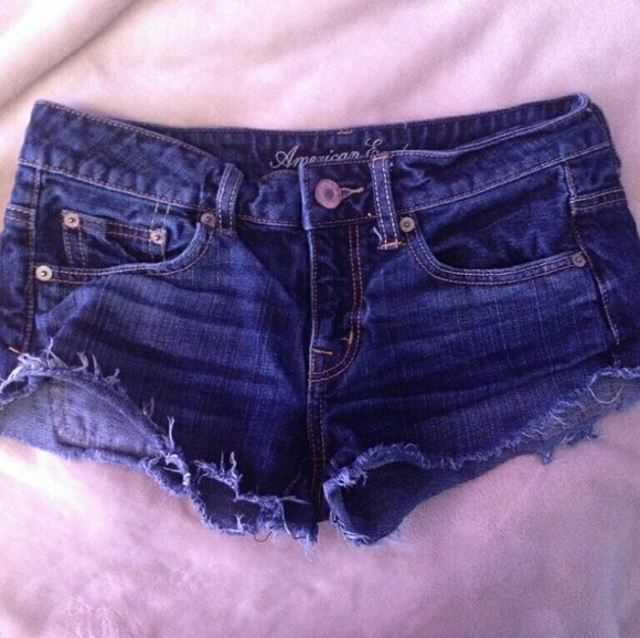 American eagle high waist short frayed.