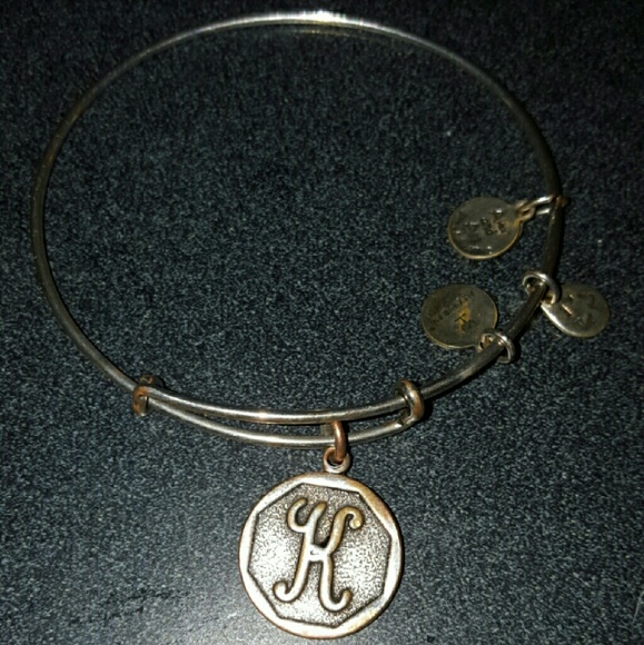 ❌SOLD ON MERC❌Alex & Ani "K" initial bracelet