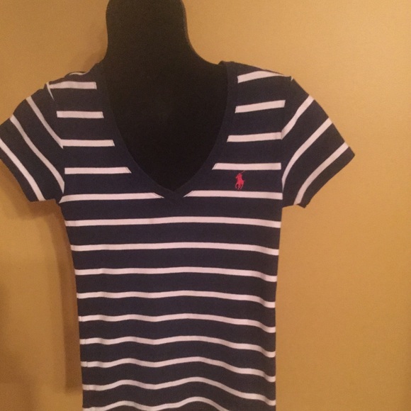 Good condition used Tommy Hilfiger pull over