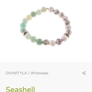 DivinityLa Seashell bracelet