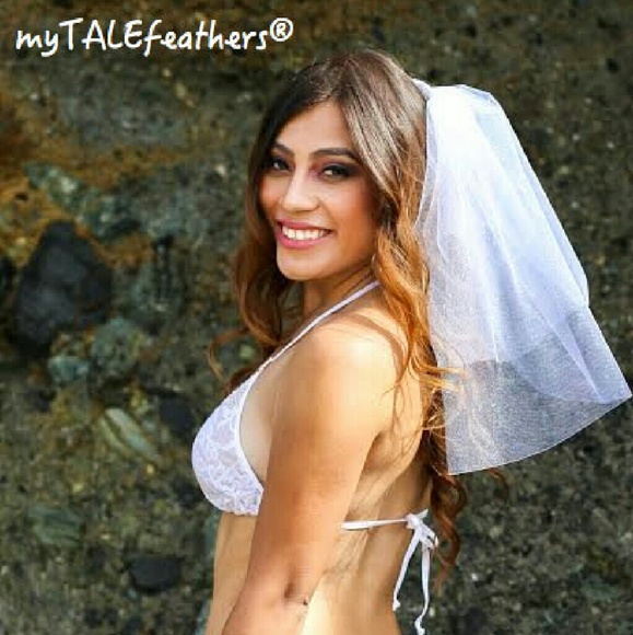 SET: Bling Bride Hair Veil & Booty Veil with Bow - Picture 2 of 4