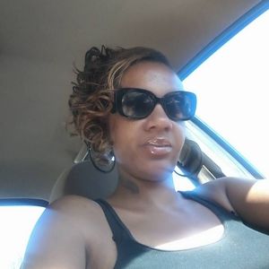 Meet your Posher, Khela