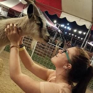 Meet your Posher, Amanda