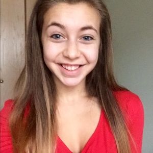 Meet your Posher, Ellen