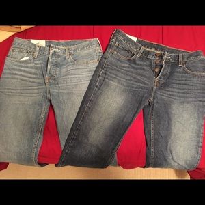 2-pair of Hollister Classic straight jeans 32x30